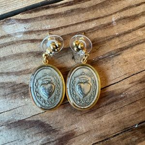 Virgins Saints & Angels Sacred Heart Earrings Gold